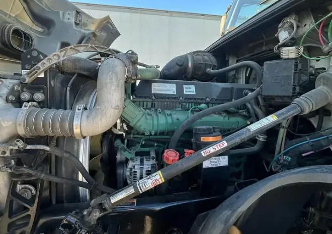 
								2019 VOLVO VNL760 full									