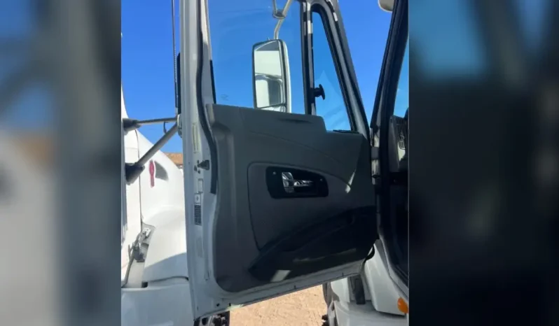 
								2010 International ProStar full									