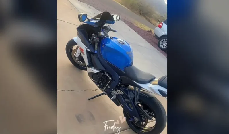 
								2011 Suzuki GSXR 750 full									