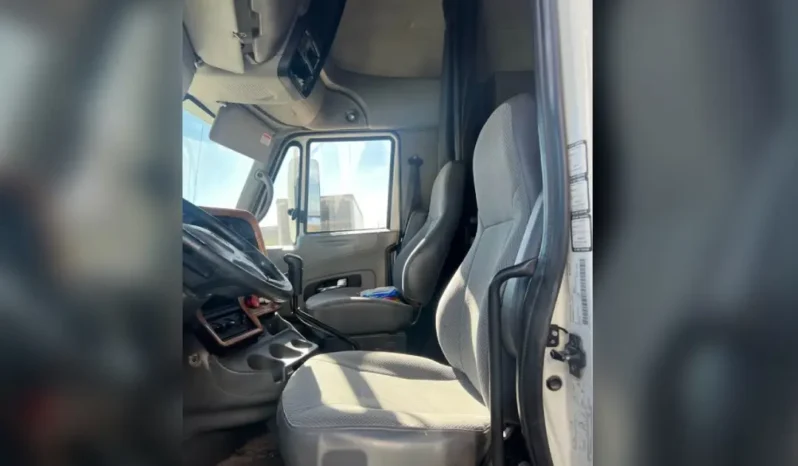 
								2010 International ProStar full									