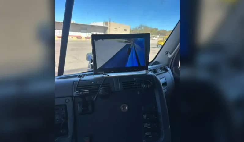
								2013 Freightliner Cascadia full									