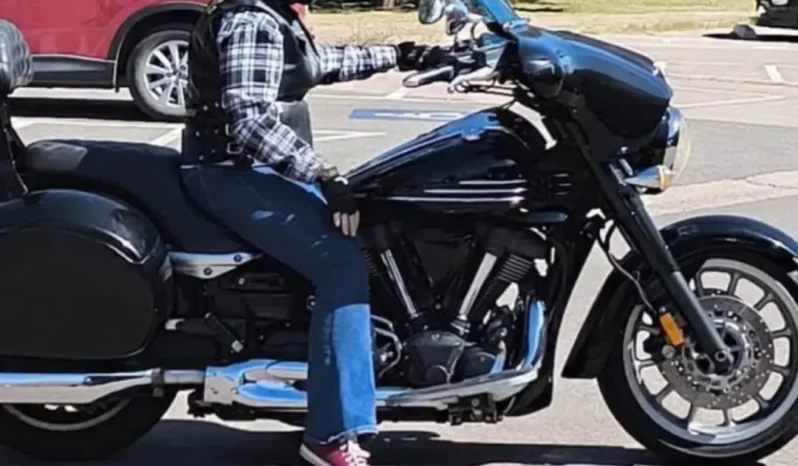 
								2006 Yamaha Roadliner full									