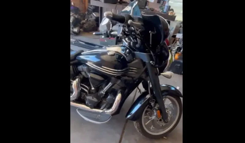 
								2006 Yamaha Roadliner full									