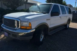 Ford_Excursion 2000