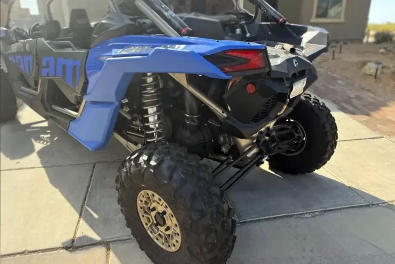Raizer Can am