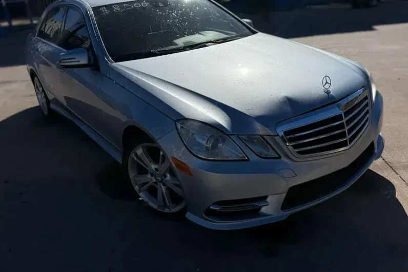Mercedes Benz E-350
