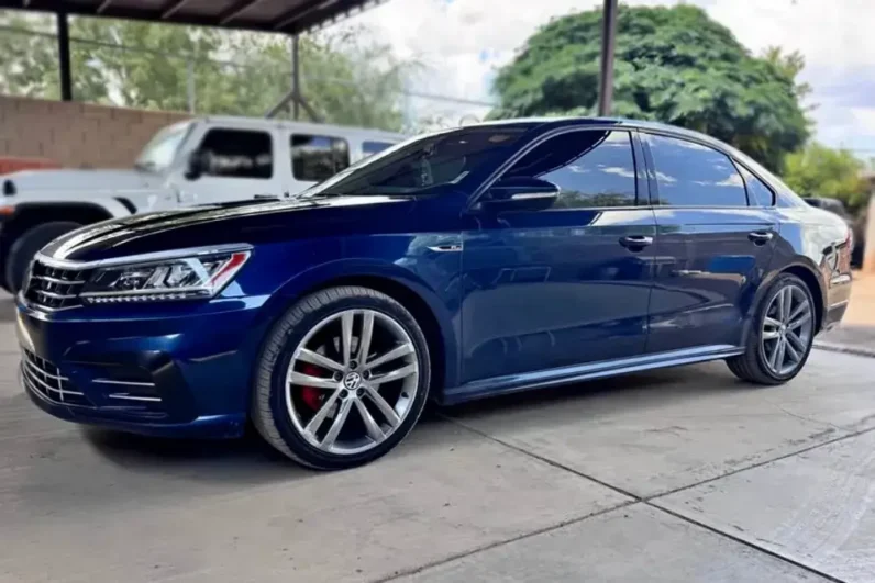 VW Passat R-Line