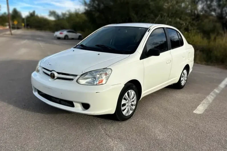 Toyota Echo