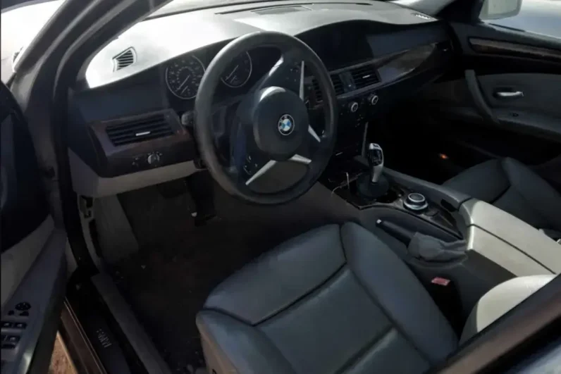 BMW S5_2008